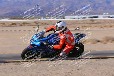 media/Dec-10-2023-SoCal Trackdays (Sun) [[0ce70f5433]]/Turn 9 Inside Set 2 (1115am)/